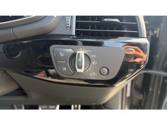 Audi A4 35 TFSI Black Edition 5dr S Tronic Petrol Estate