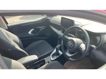 Toyota Yaris 1.5 Hybrid Design 5dr CVT Hybrid Hatchback