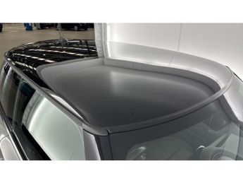 MINI Hatchback 135kW Cooper S Level 2 33kWh 3dr Auto Electric Hatchback