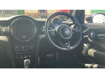 MINI Hatchback 1.5 Cooper Sport II 5dr Auto Petrol Hatchback