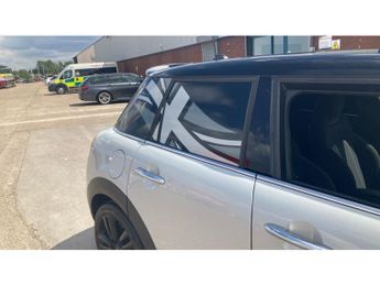 MINI Hatchback 1.5 Cooper Sport II 5dr Auto Petrol Hatchback