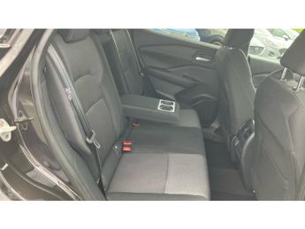 Nissan Qashqai 1.3 DiG-T MH 158 N-Connecta 5dr Xtronic Petrol Hatchback