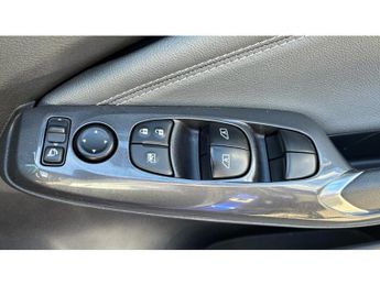 Nissan Juke 1.0 DiG-T N-Connecta 5dr DCT Petrol Hatchback