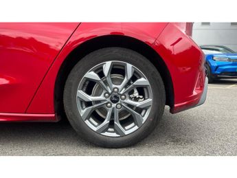 Ford Focus 1.0 EcoBoost Hybrid mHEV 155 ST-Line 5dr Auto Petrol Hatchback