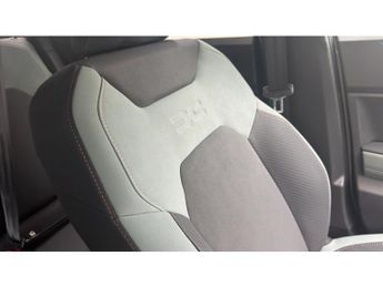 Dacia Duster 1.6 Hybrid 140 Extreme 5dr Auto Hybrid Estate