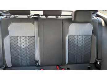 Volkswagen Taigo 1.0 TSI 110 R-Line 5dr DSG Petrol Hatchback