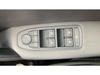 Renault Captur 1.6 E-Tech full hybrid 145 Evolution 5dr Auto Hybrid Hatchback