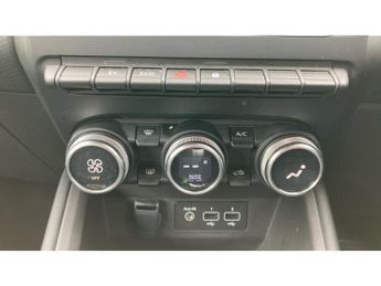 Renault Clio 1.6 E-TECH full hybrid 145 Evolution 5dr Auto Hybrid Hatchback