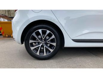 Renault Clio 1.6 E-TECH full hybrid 145 Evolution 5dr Auto Hybrid Hatchback