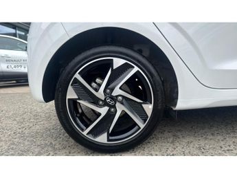 Hyundai i10 1.2 [79] Premium 5dr Auto [Nav] Petrol Hatchback