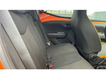 Toyota Aygo 1.0 VVT-i X-Cite 5 5dr x-shift Petrol Hatchback