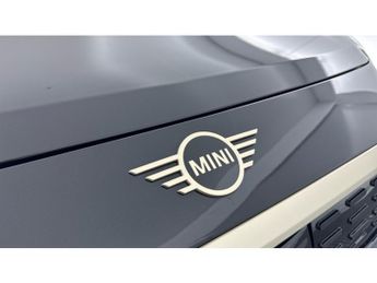 MINI Countryman 230kW SE Classic [Level 2] ALL4 66kWh 5dr Auto Electric Hatchbac
