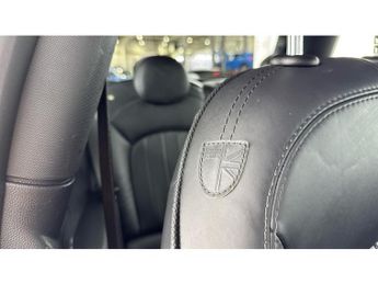MINI Hatchback 1.5 Cooper Exclusive 3dr Auto Petrol Hatchback