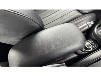 MINI Hatchback 1.5 Cooper Exclusive 3dr Auto Petrol Hatchback