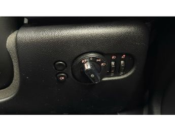 MINI Hatchback 1.5 Cooper Exclusive 3dr Auto Petrol Hatchback