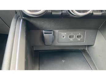 Renault Clio 1.6 E-TECH full hybrid 145 Evolution 5dr Auto Hybrid Hatchback