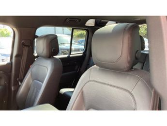 Land Rover Defender 3.0 D300 X 110 5dr Auto Diesel Estate