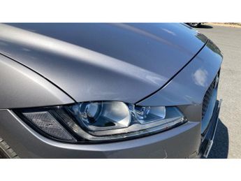 Jaguar F-Pace 2.0d [240] Chequered Flag 5dr Auto AWD Diesel Estate
