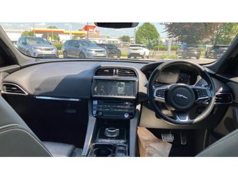 Jaguar F-Pace 2.0d [240] Chequered Flag 5dr Auto AWD Diesel Estate