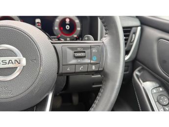 Nissan Qashqai 1.3 DiG-T MH 158 Premiere Edition 5dr Xtronic Petrol Hatchback