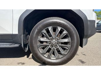 Toyota Land Cruiser 2.8 D-4D 48V 205 Invincible 5dr Auto [Pan Rf/5 St] Diesel Statio
