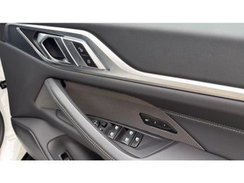 BMW i4 250kW eDrive40 M Sport 83.9kWh 5dr Auto [Pro Pack] Electric Hatc