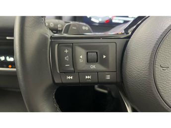 Nissan Qashqai 1.3 DiG-T MH 158 N-Connecta 5dr Xtronic Petrol Hatchback