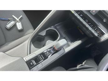 Toyota C-HR 1.8 Hybrid Design 5dr CVT Hybrid Hatchback