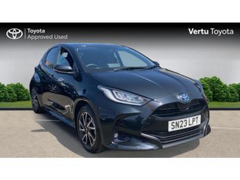 Toyota Yaris 1.5 Hybrid Design 5dr CVT Hybrid Hatchback