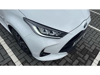 Toyota Yaris 1.5 Hybrid Design 5dr CVT Hybrid Hatchback