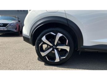 Nissan Juke 1.0 DiG-T 114 Tekna 5dr DCT Petrol Hatchback