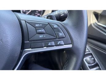 Nissan Juke 1.0 DiG-T 114 N-Connecta 5dr DCT Petrol Hatchback
