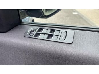 Land Rover Discovery Sport 1.5 P300e R-Dynamic SE 5dr Auto [5 Seat] Station Wagon