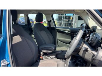 MINI Hatchback 1.5 Cooper Classic 5dr Auto Petrol Hatchback