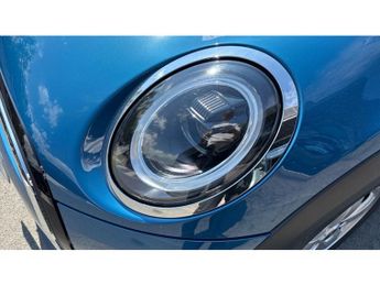 MINI Hatchback 1.5 Cooper Classic 5dr Auto Petrol Hatchback