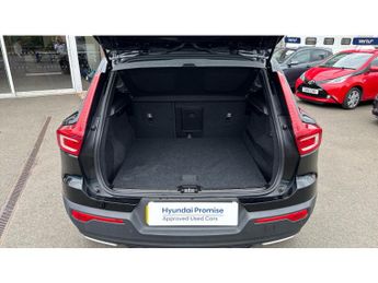 Volvo XC40 1.5 T3 [163] R DESIGN 5dr Geartronic Petrol Estate