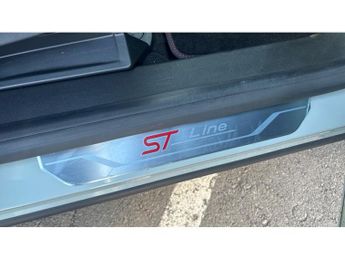 Ford Puma 1.0 EcoBoost Hybrid mHEV ST-Line 5dr DCT Petrol Hatchback