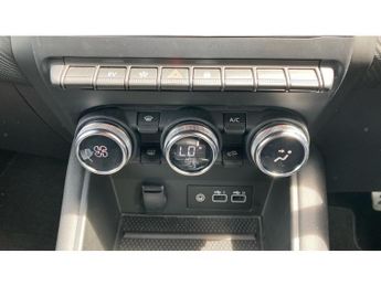 Renault Captur 1.6 E-Tech full hybrid 145 Engineered 5dr Auto Hybrid Hatchback