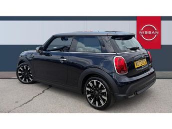 MINI Hatchback 1.5 Cooper Exclusive 3dr Auto Petrol Hatchback