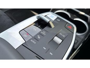 BMW iX1 150kW eDrive20 M Sport 65kWh 5dr Auto Tech/Pro/22 Electric Estat