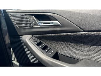 BMW 2 Series 225e xDrive Sport 5dr DCT Hatchback