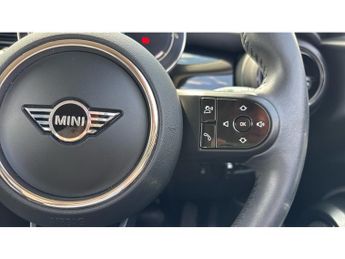 MINI Hatchback 1.5 Cooper Classic 3dr Auto [Comfort Pack] Petrol Hatchback