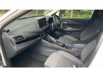 Nissan Qashqai 1.3 DiG-T MH 158 N-Connecta 5dr Xtronic Petrol Hatchback