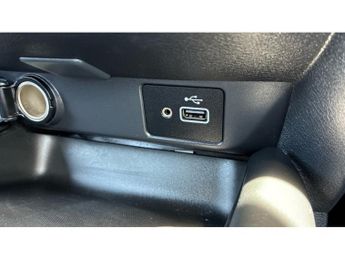 Nissan Juke 1.0 DiG-T 114 N-Connecta 5dr DCT Petrol Hatchback