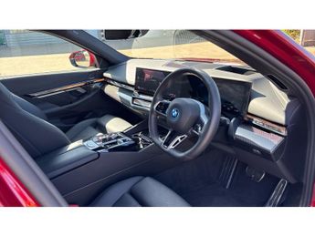 BMW i5 250kW eDrive40 M Sport 84kWh 4dr Auto Electric Saloon