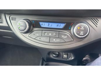 Toyota Yaris 1.5 Hybrid GR-Sport 5dr CVT Hybrid Hatchback