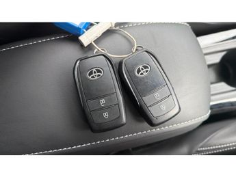 Toyota Corolla 1.8 Hybrid Design 5dr CVT Hybrid Hatchback