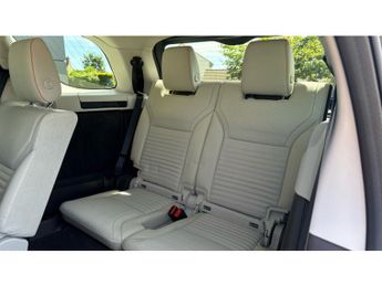 Land Rover Discovery 3.0 SD6 HSE 5dr Auto Diesel Station Wagon