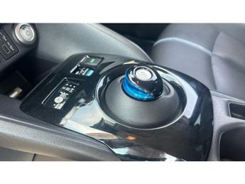 Nissan LEAF 110kW Tekna 39kWh 5dr Auto Electric Hatchback