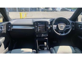 Volvo XC40 2.0 B3P Plus Dark 5dr Auto Petrol Estate